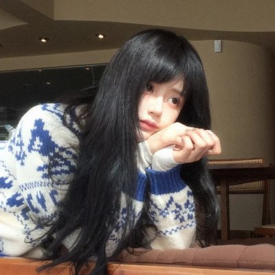 她真漂亮